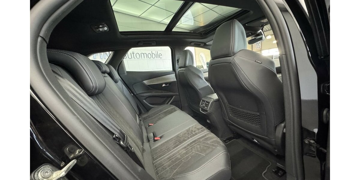 Peugeot 3008 Blue HDi 130 GT 1.Hand Black Edition 9.990 km 25.320 &euro; Lich 35423