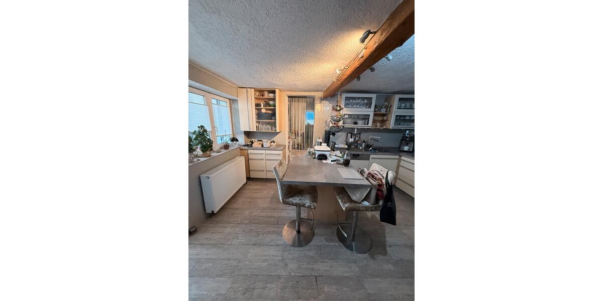 Einfamilienhaus Usingen - 6 Zimmer, 180 m&sup2;, 298.000&euro; | Angebot:25118111