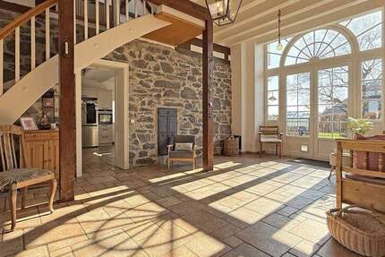 Haus Hungen Villingen - 5 Zimmer, 342 m&sup2;, 685.000&euro; | Angebot:25738062