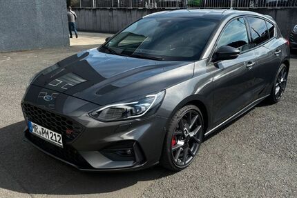 Ford Focus 110.594 km 20.500 &euro; Gladenbach 35075