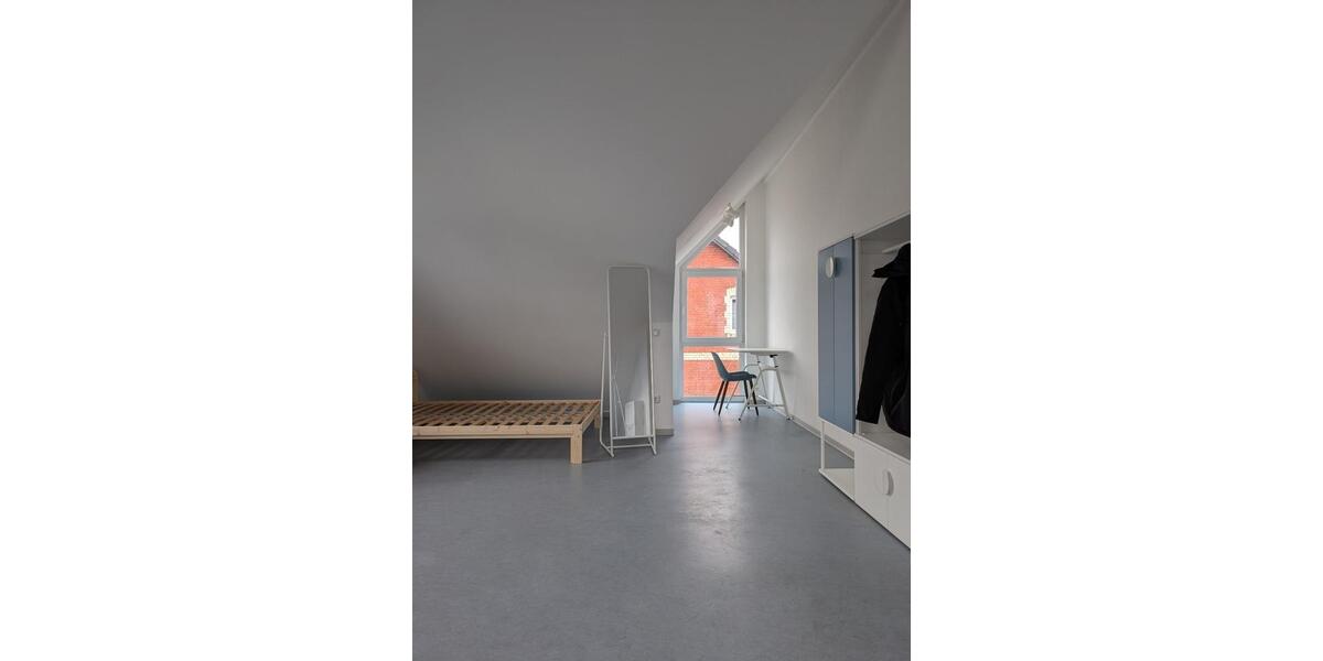 Dachgeschoßwohnung Gießen Allendorf - 1 Zimmer, 23 m&sup2;, 385&euro; | Angebot:25048991