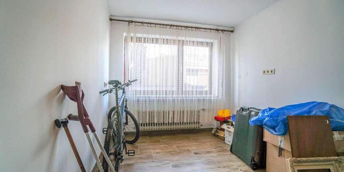 Wohn - und Gewerbeobjekt mit 5 Einheiten in Herborn OT - Mehrfamilienhaus, Wohnhaus Herborn | Angebot:27091203