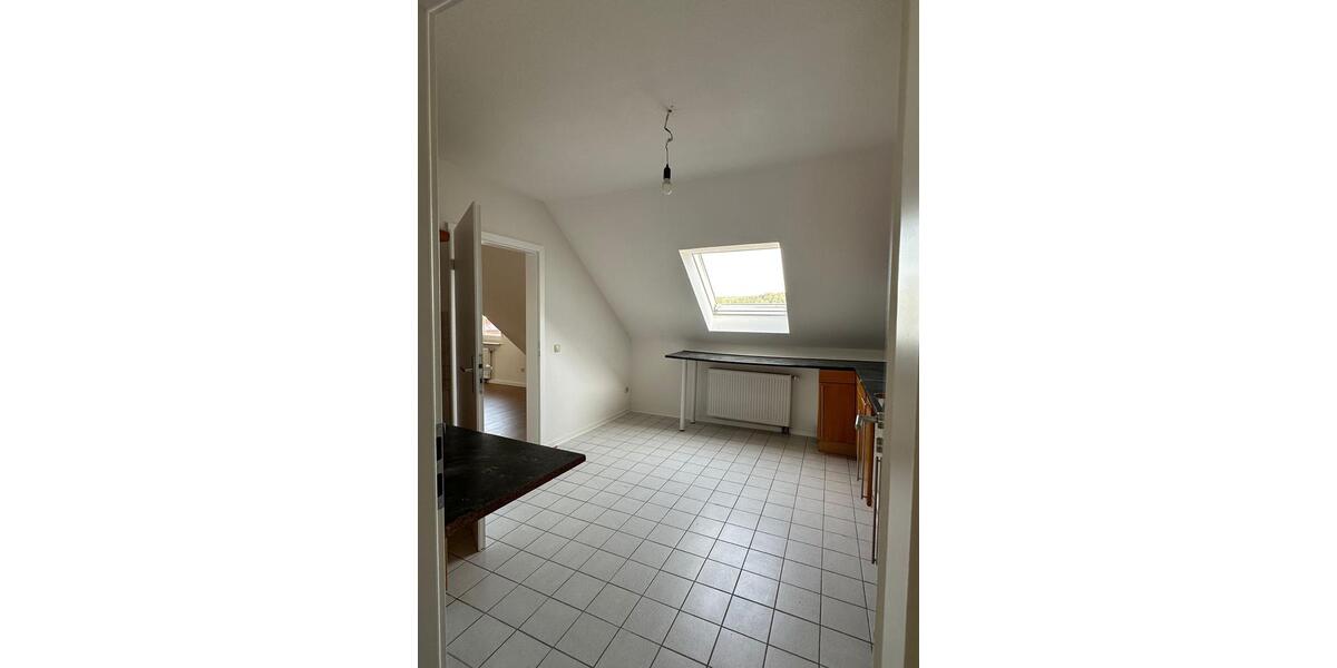 Etagenwohnung Leun - 3.5 Zimmer, 145 m&sup2;, 850&euro; | Angebot:24784324
