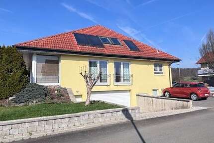 Haus Reiskirchen-Saasen Saasen - 7 Zimmer, 334 m&sup2;, 595.000&euro; | Angebot:25922710