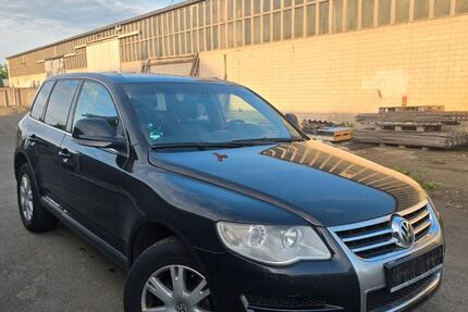 VW Touareg 299.000 km 3.600 &euro; Marburg 35039