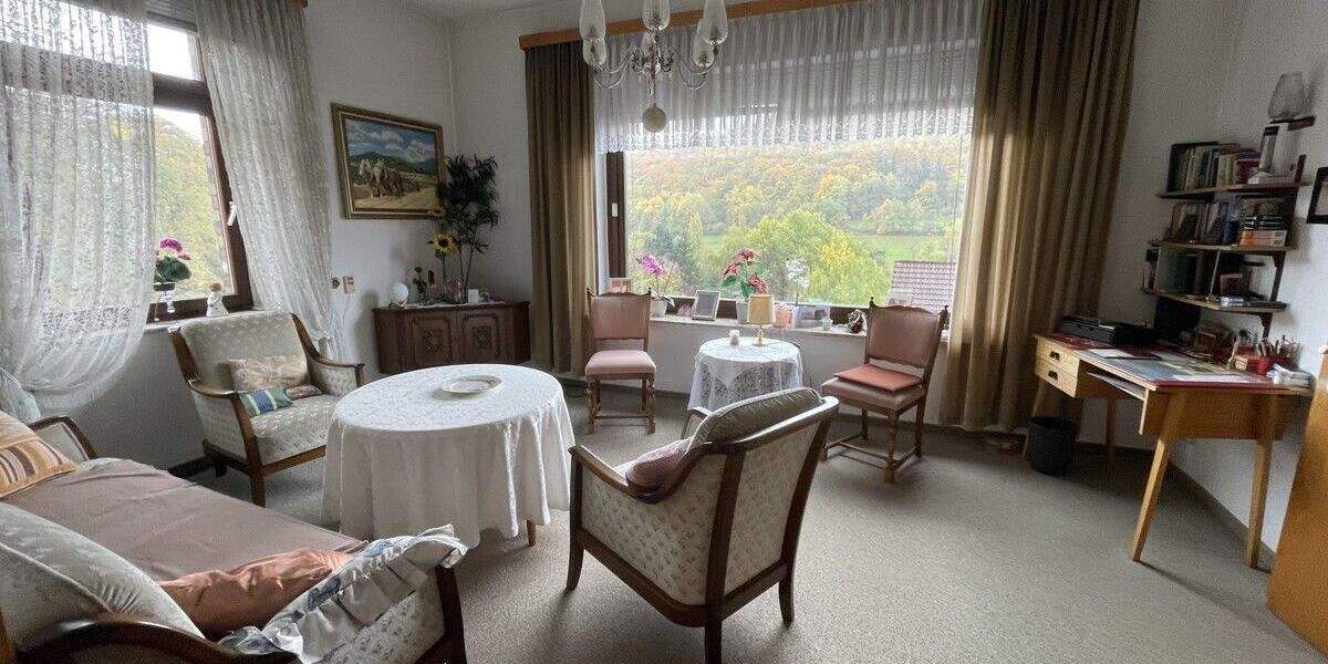 Mehrfamilienhaus, Wohnhaus Bad Endbach / Hartenrod Hartenrod - 1 Zimmer, 241 m&sup2;, 98.000&euro; | Angebot:25728157