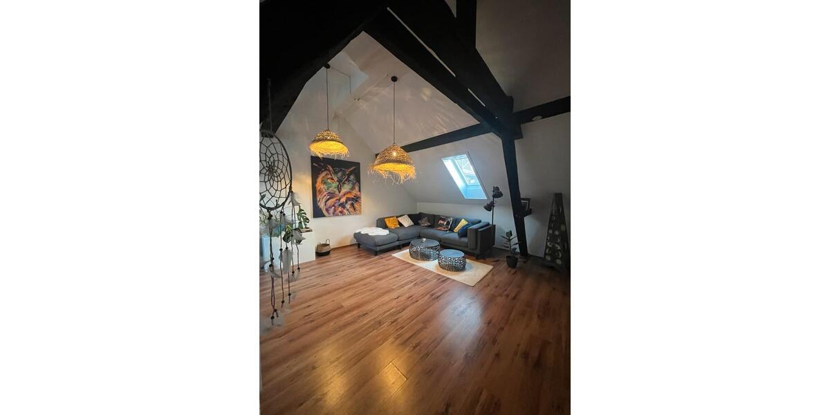 Dachgeschoßwohnung Gladenbach - 2 Zimmer, 95 m&sup2;, 950&euro; | Angebot:26014102