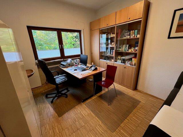 Gewerbeobjekt Gießen Wieseck - 4 Zimmer, 120 m&sup2;, 1.140&euro; | Angebot:26436663