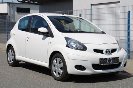 Toyota Aygo (X) 125.000 km 2.999 &euro; Lollar 35457