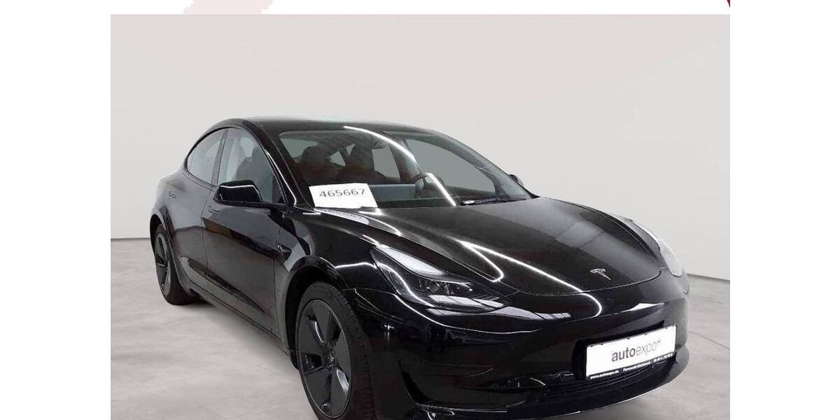Tesla Model 3 31.229 km 24.089 &euro; Fernwald-Steinbach 35463