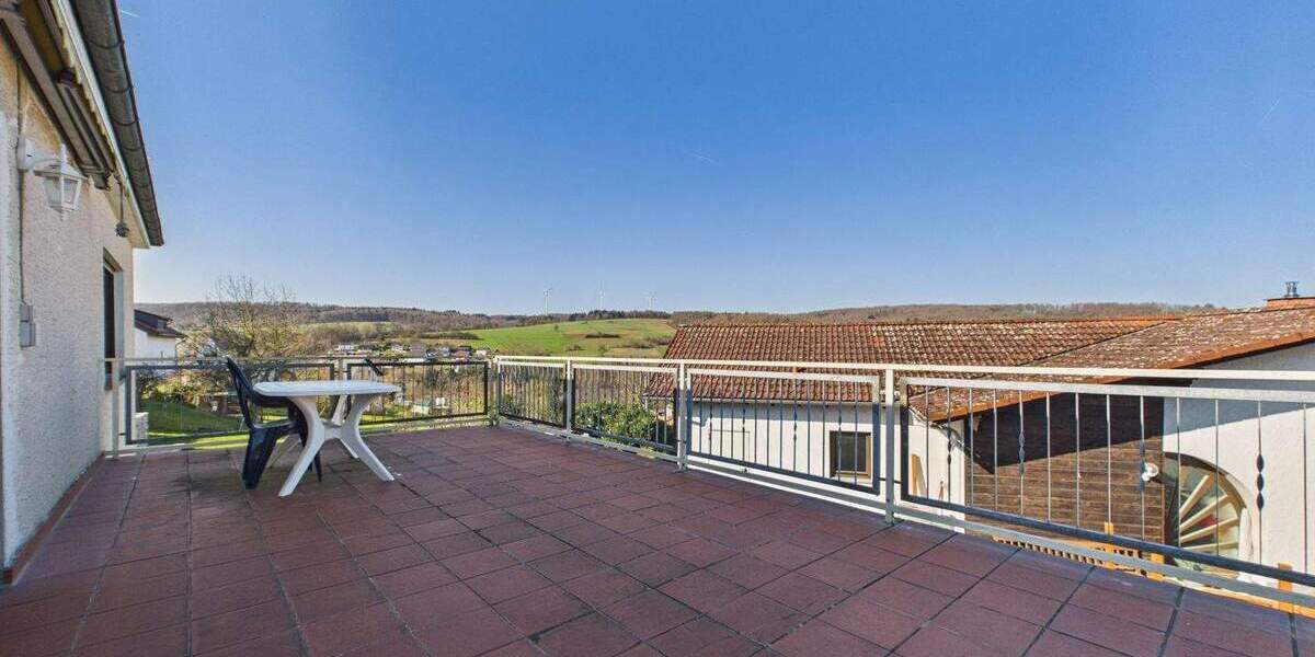 Einfamilienhaus Waldsolms Kraftsolms - 4 Zimmer, 130 m&sup2;, 285.000&euro; | Angebot:25822405