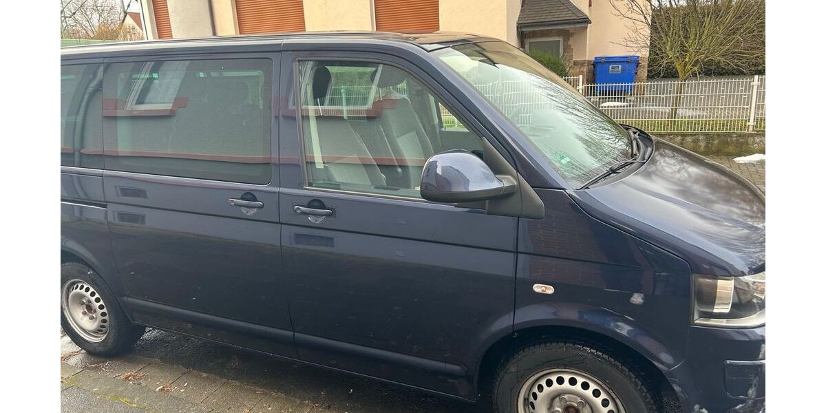 VW T5 Caravelle 241.871 km 12.250 &euro; Münzenberg-Gambach 35516