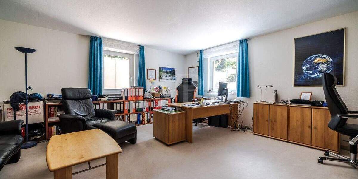 Einfamilienhaus Usingen - 6 Zimmer, 216 m&sup2;, 1.249.000&euro; | Angebot:25695538