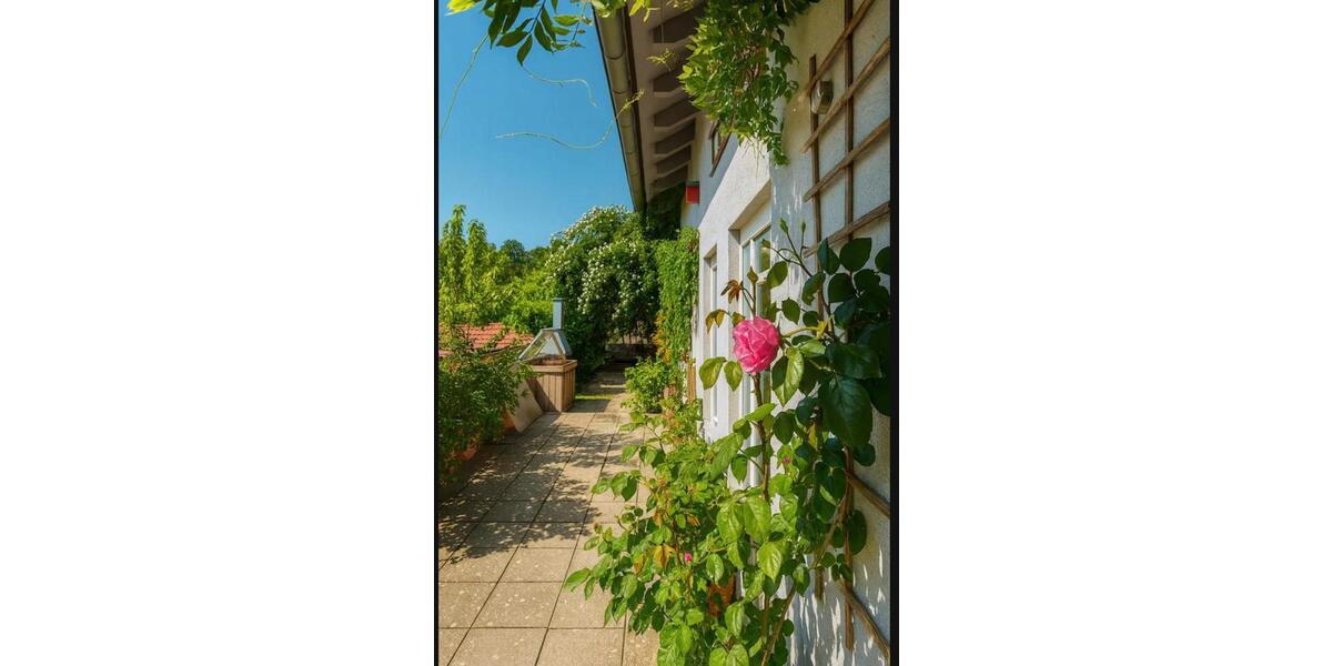 Einfamilienhaus Bad Nauheim - 10.5 Zimmer, 310 m&sup2;, 998.000&euro; | Angebot:25322115