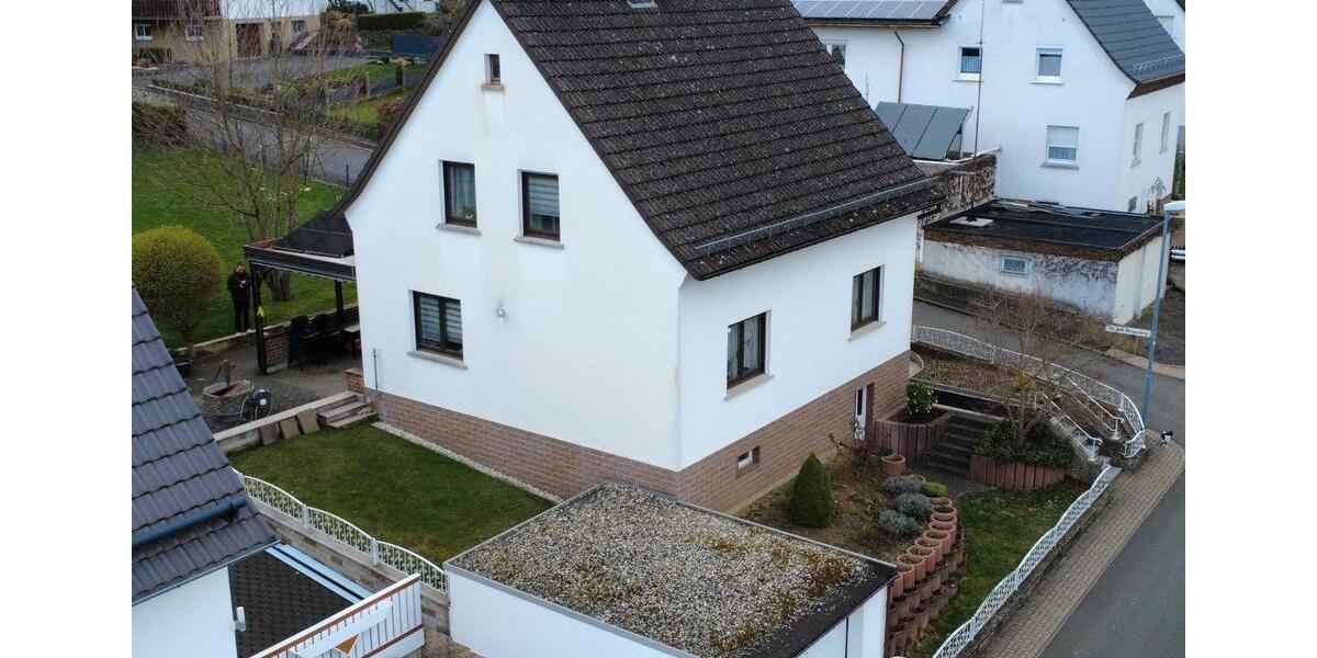 Einfamilienhaus Sinn - 4 Zimmer, 115 m&sup2;, 275.000&euro; | Angebot:25950735