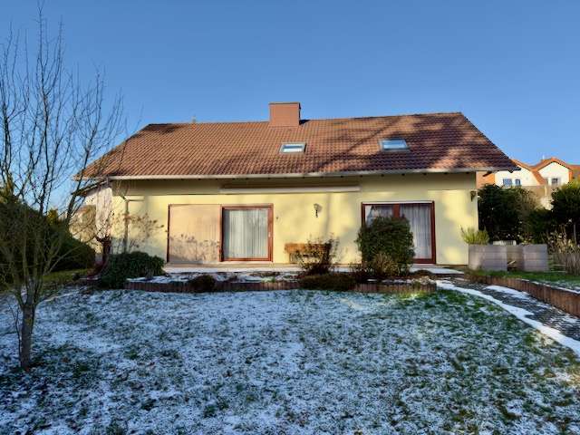 Einfamilienhaus Usingen - 6 Zimmer, 145 m&sup2;, 639.000&euro; | Angebot:25805749