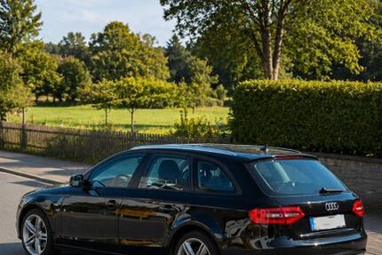 Audi A4 256.000 km 7.990 &euro; Schöffengrund 35641