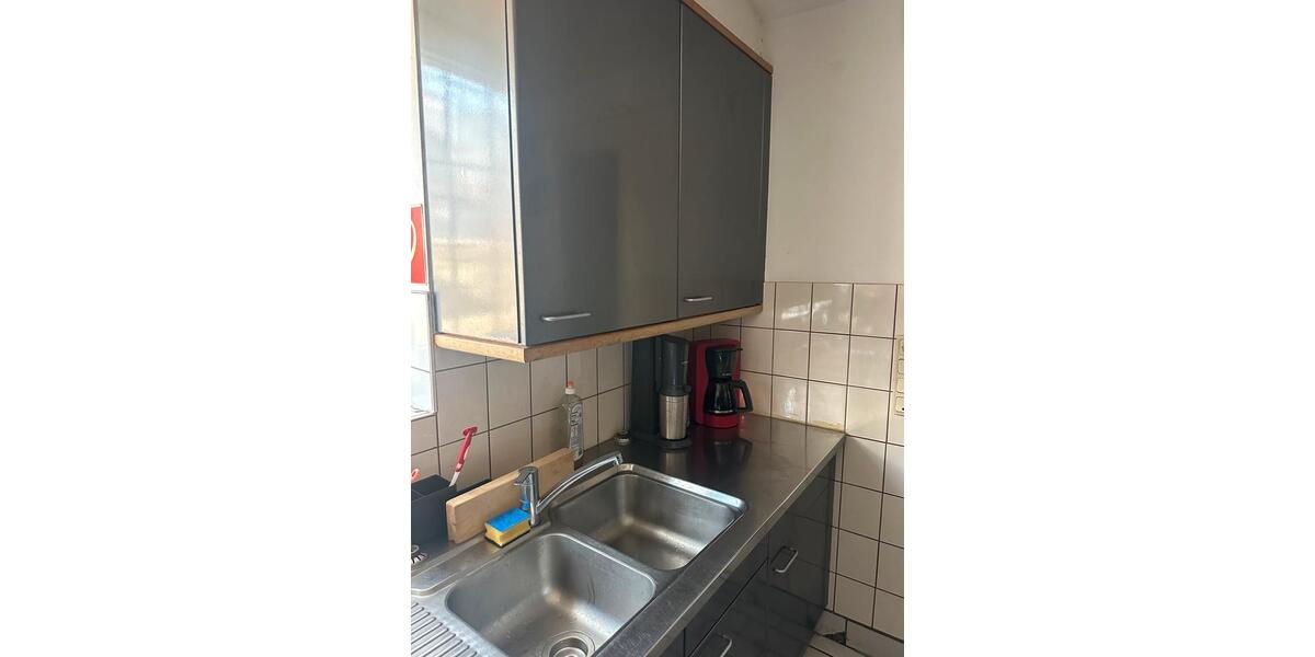 Etagenwohnung Marburg - 1 Zimmer, 20 m&sup2;, 200&euro; | Angebot:25807223