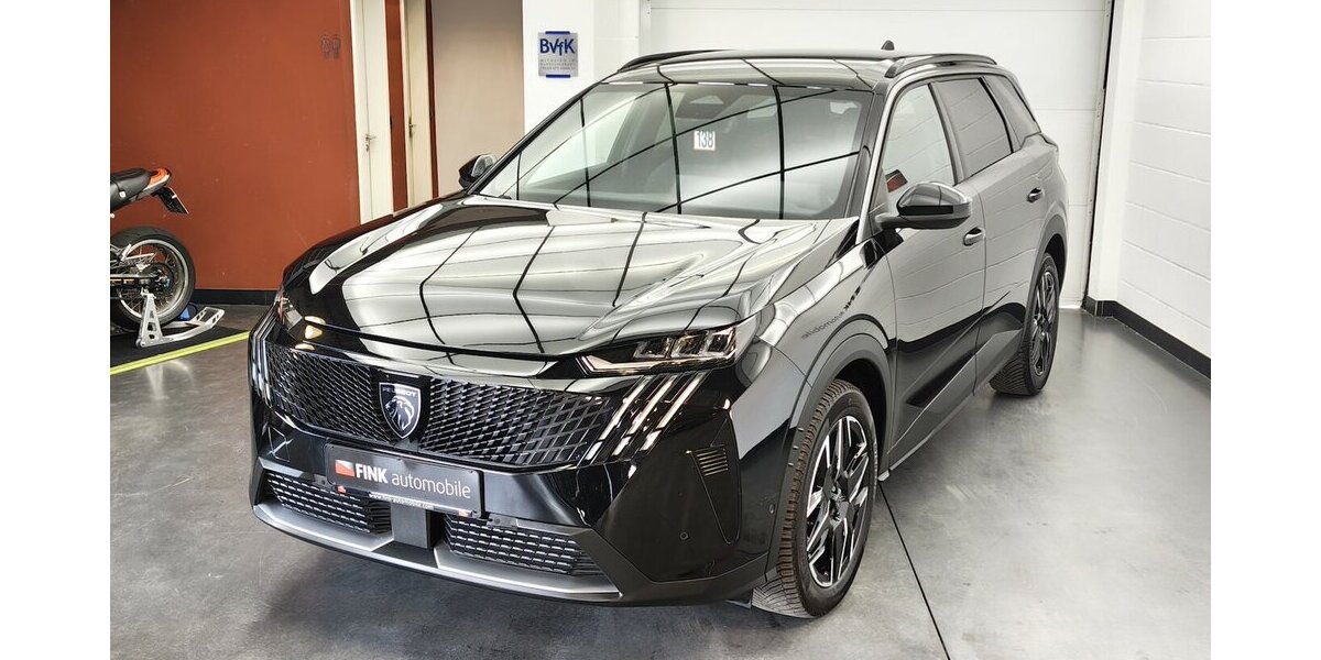 Peugeot 5008 Allure 145 E Hybrid 360° Cam 7 Sitze 43.850 km 28.220 &euro; Lich 35423