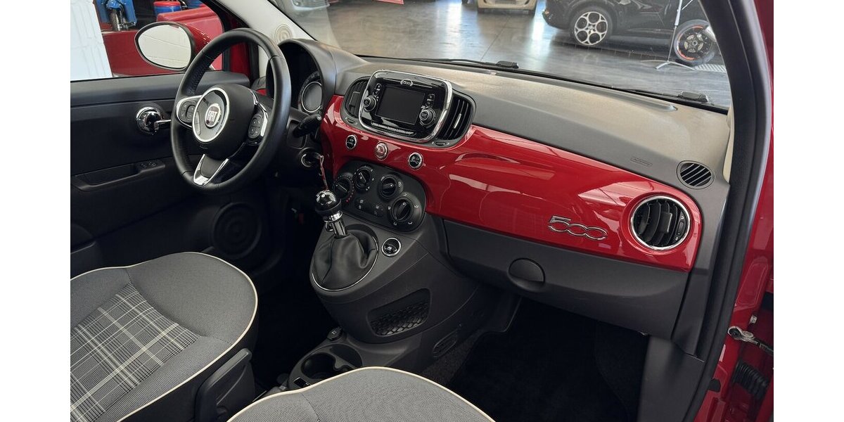 Fiat 500 0.9 TwinAir Lounge Schiebedach Klima PDC 50.900 km 9.595 &euro; Lich 35423