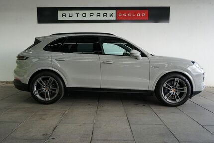 Porsche Cayenne 12.235 km 96.880 &euro; Asslar 35614