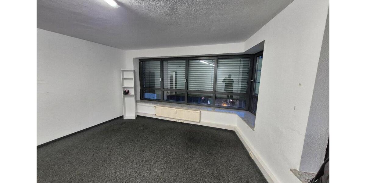 Gewerbeobjekt Friedberg (Hessen) - 1.000&euro; | Angebot:26638790