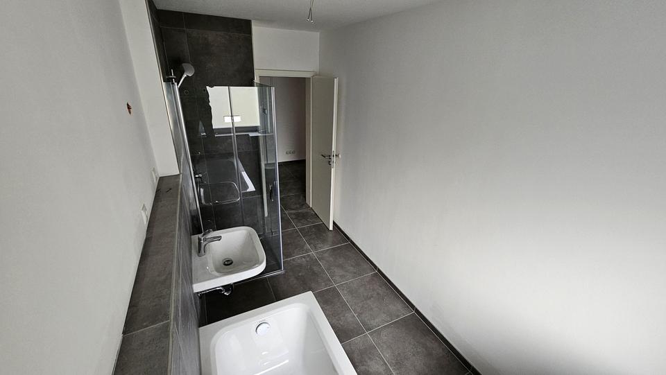 Etagenwohnung Grünberg - 2 Zimmer, 83 m&sup2;, 800&euro; | Angebot:25755736