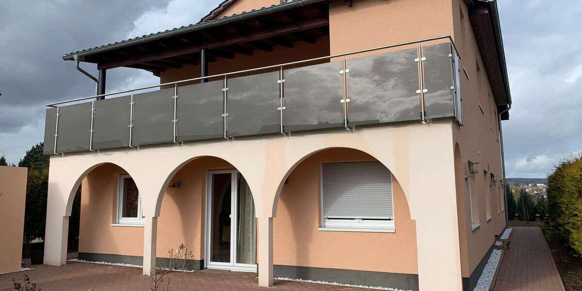 Einfamilienhaus Usingen - 7 Zimmer, 200 m&sup2;, 990.000&euro; | Angebot:24591386