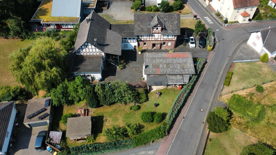 Mehrfamilienhaus, Wohnhaus Ebsdorfergrund - 19 Zimmer, 20 m&sup2;, 625.000&euro; | Angebot:27242836