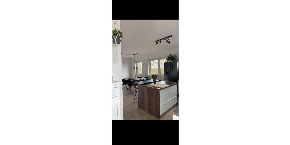 Einfamilienhaus Butzbach - 4 Zimmer, 92 m&sup2;, 1.300&euro; | Angebot:26637479
