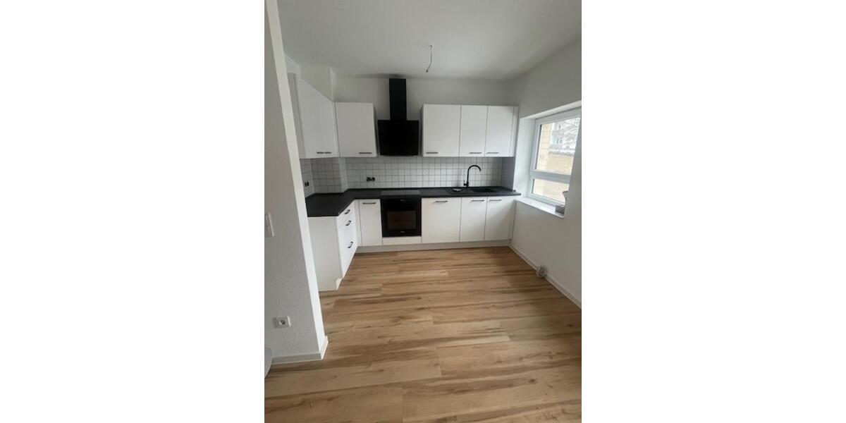 Hochparterre Braunfels - 3 Zimmer, 82 m&sup2;, 990&euro; | Angebot:25784279