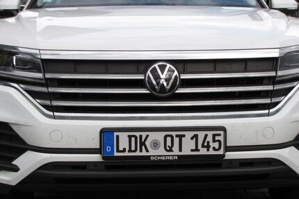 VW Touareg 18.800 km 56.600 &euro; Hüttenberg 35625