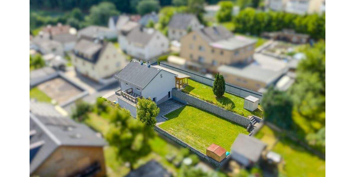 Einfamilienhaus Bad Endbach Hartenrod - 4 Zimmer, 122 m&sup2;, 75.000&euro; | Angebot:25704708