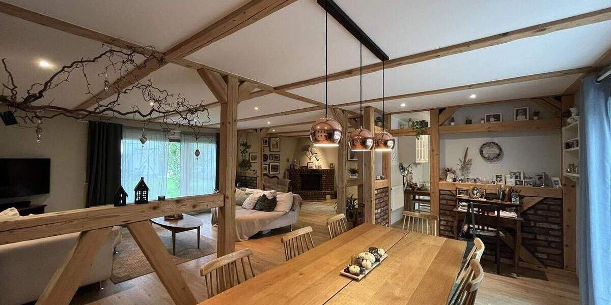 Einfamilienhaus Schöffengrund Schwalbach - 1 Zimmer, 269 m&sup2;, 550.000&euro; | Angebot:25730284