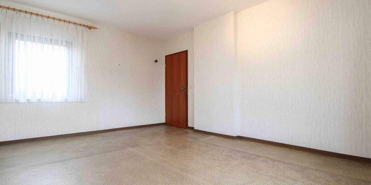 Einfamilienhaus Grävenwiesbach - 6 Zimmer, 349.000&euro; | Angebot:25781878