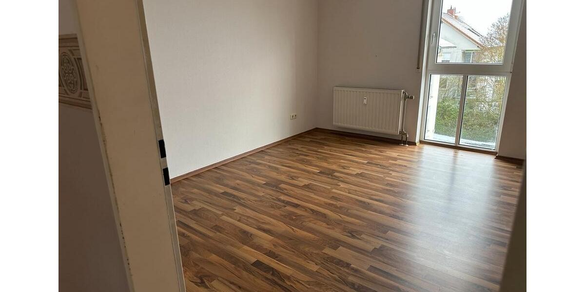 Etagenwohnung Hüttenberg - 4 Zimmer, 100 m&sup2;, 239.000&euro; | Angebot:25779181
