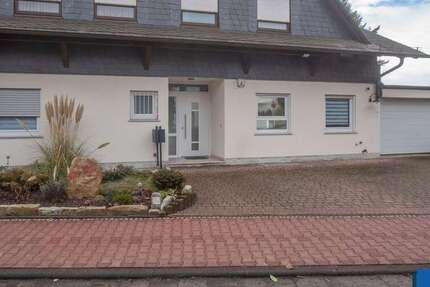 Haus Usingen - 6 Zimmer, 152 m&sup2;, 1.825&euro; | Angebot:24995823