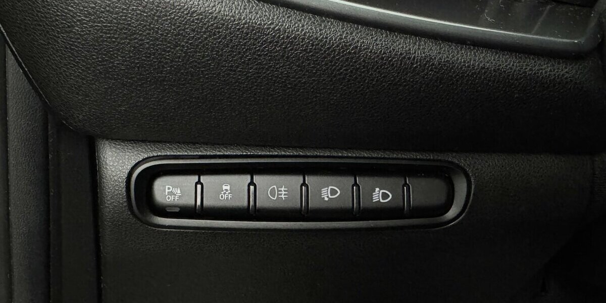 Fiat 500e Cabrio 1.Hand 42kWh Sitzheizung Kamera 15.200 km 21.320 &euro; Lich 35423