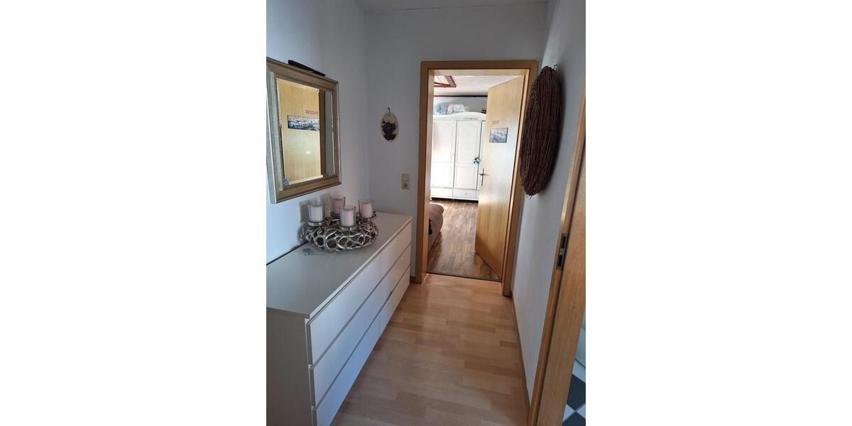 Einfamilienhaus Mittenaar - 6 Zimmer, 150 m&sup2;, 1.300&euro; | Angebot:24813384