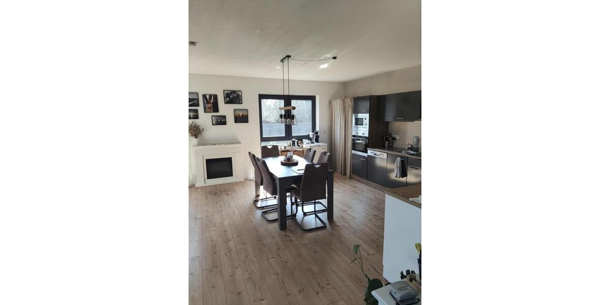 Etagenwohnung Hüttenberg - 2 Zimmer, 93 m&sup2;, 1.020&euro; | Angebot:26534811