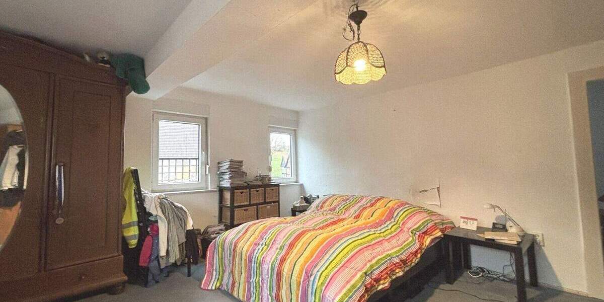 Einfamilienhaus Marburg / Moischt Moischt - 8 Zimmer, 237 m&sup2;, 469.900&euro; | Angebot:25689238