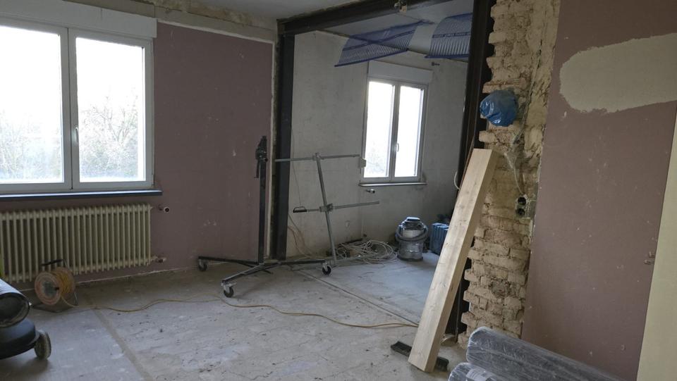 Einfamilienhaus Bad Nauheim - 9 Zimmer, 156 m&sup2;, 420.000&euro; | Angebot:25615804