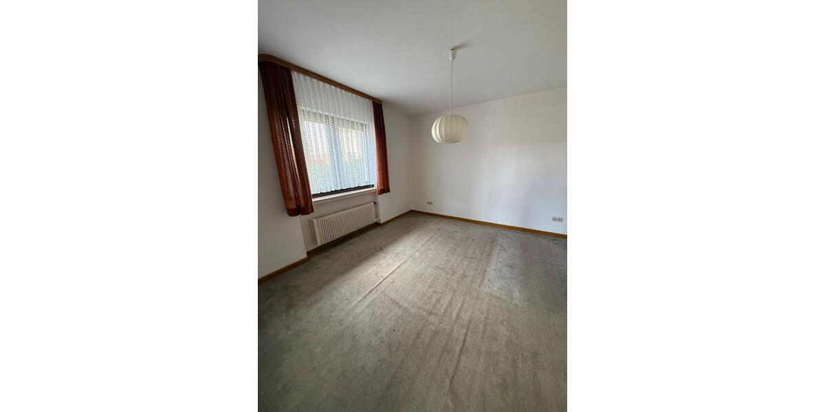 Einfamilienhaus Marburg Cappel - 7 Zimmer, 202 m&sup2;, 329.000&euro; | Angebot:26632794