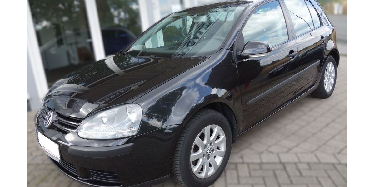 VW Golf 145.000 km 5.500 &euro; Herborn 35745