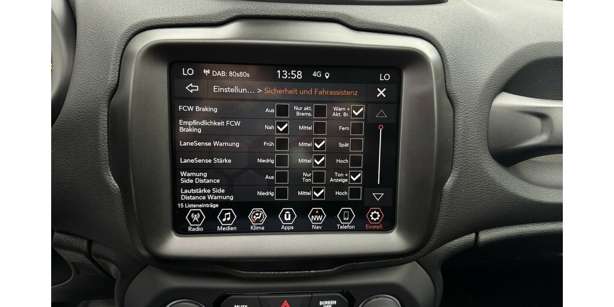 Jeep Renegade 1.5 Mild-Hybrid Limited Panoramadach 15.835 km 21.590 &euro; Lich 35423