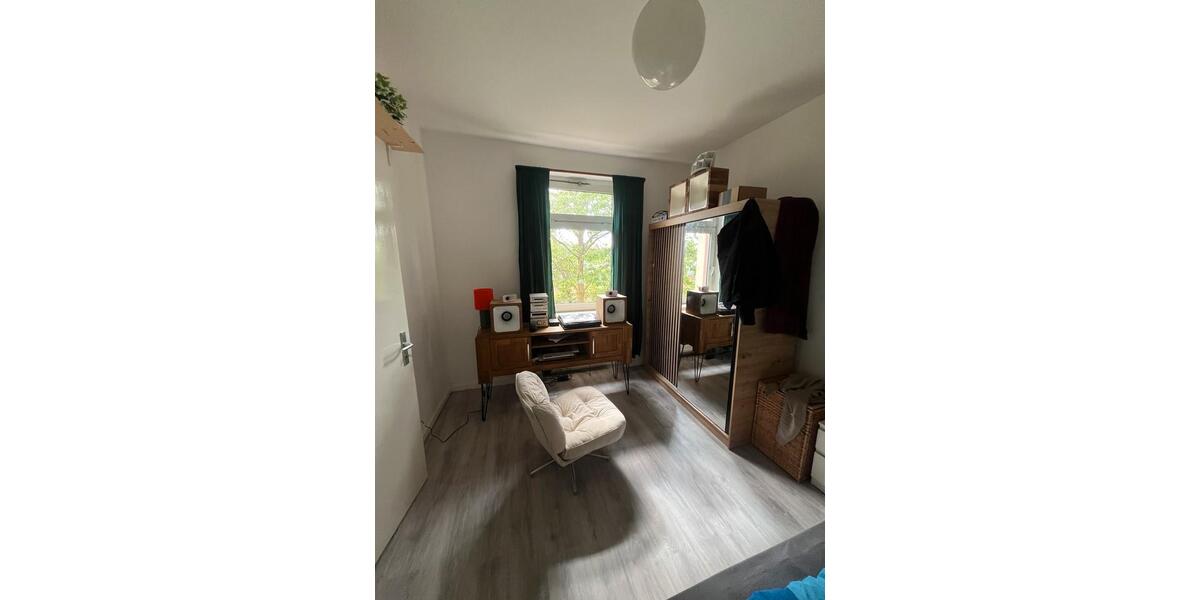 Doppelhaushälfte Butzbach - 4 Zimmer, 150 m&sup2;, 1.550&euro; | Angebot:26615671