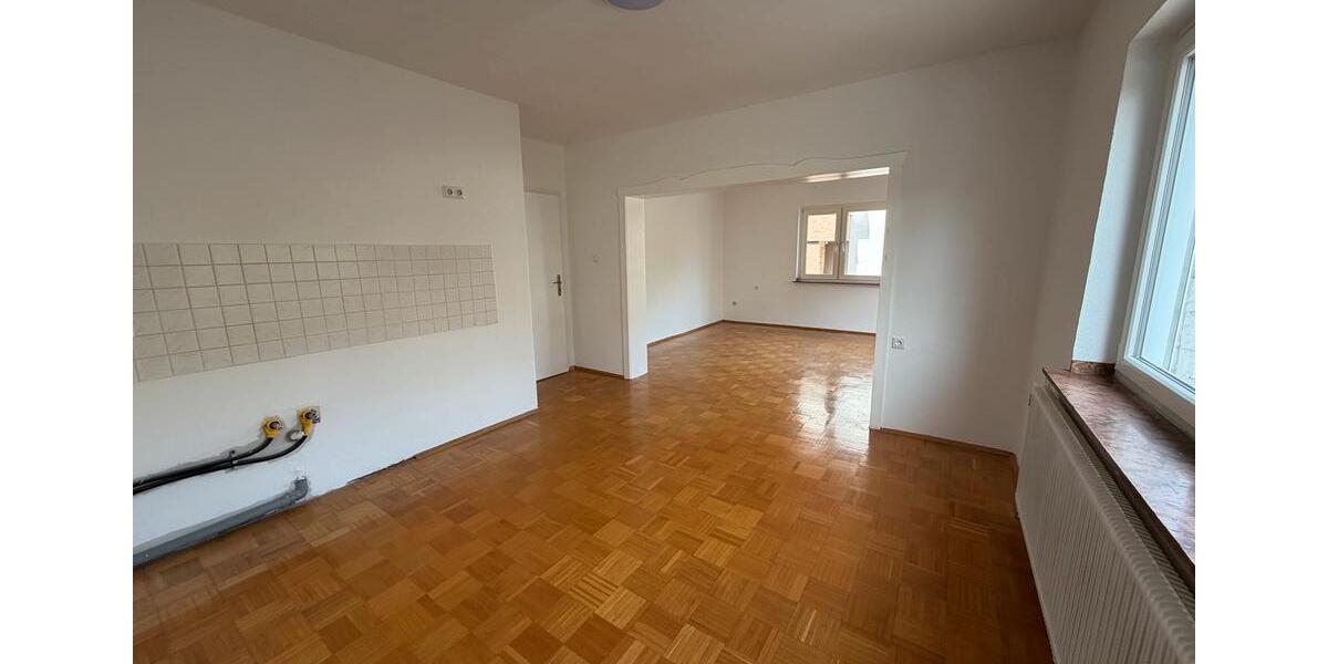 Etagenwohnung Leun - 3 Zimmer, 85 m&sup2;, 630&euro; | Angebot:26679019