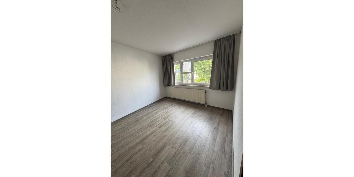 Etagenwohnung Gießen Wieseck - 3 Zimmer, 73 m&sup2;, 800&euro; | Angebot:25991897