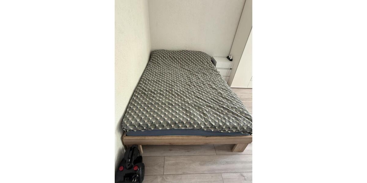 Etagenwohnung Gießen Wieseck - 1 Zimmer, 32 m&sup2;, 590&euro; | Angebot:26677547