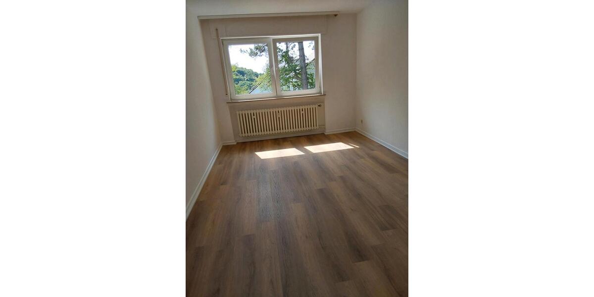 Etagenwohnung Marburg Marbach - 5 Zimmer, 130 m&sup2;, 419.000&euro; | Angebot:25904889